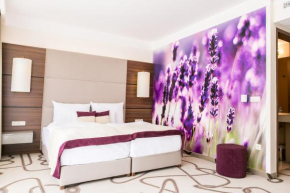  Ambient Hotel & Aroma Spa  Комлё